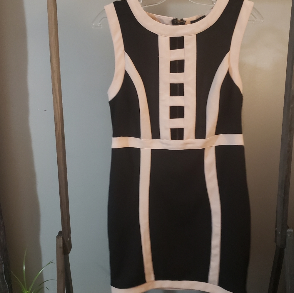 Mini dress